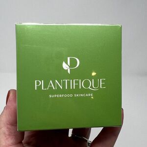 Plantifique Superfood Skin Mask Purifies & Nourishes NIB‎